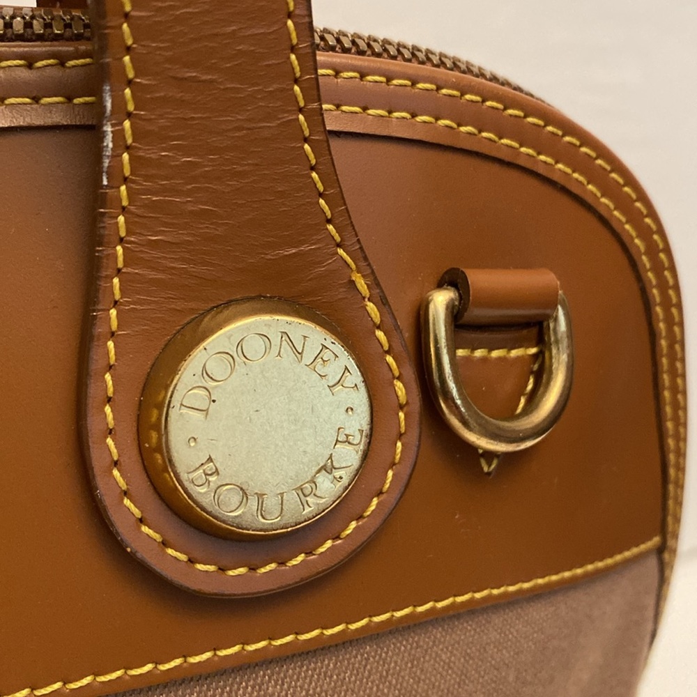 Vintage Dooney & Bourke Canvas and Leather Dome Bag - Picture 4 of 16